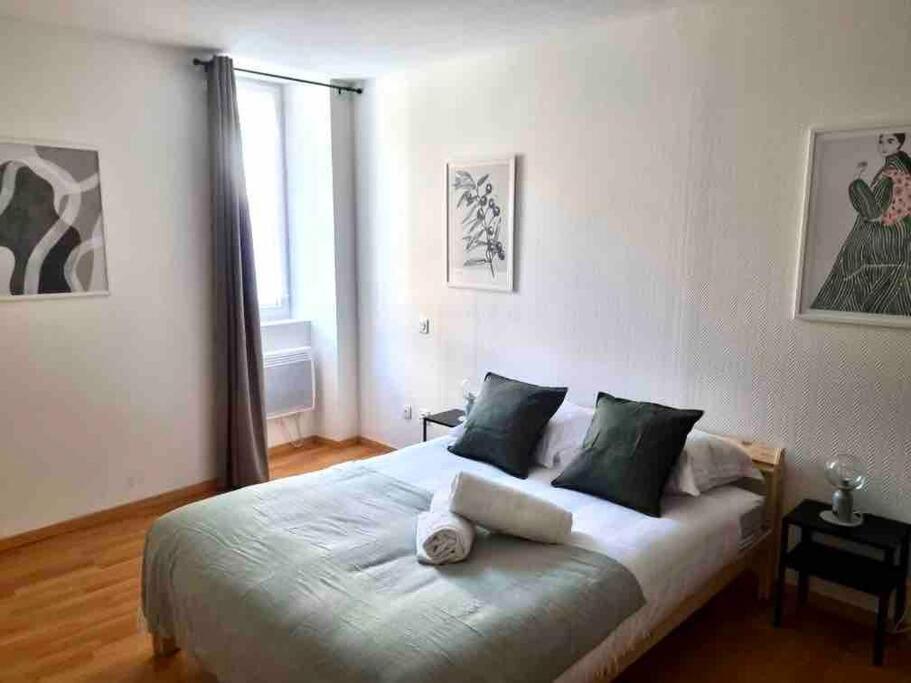 Appartement Le St Apollinaire N°2-Ma Cabotte à Meximieux Extérieur photo